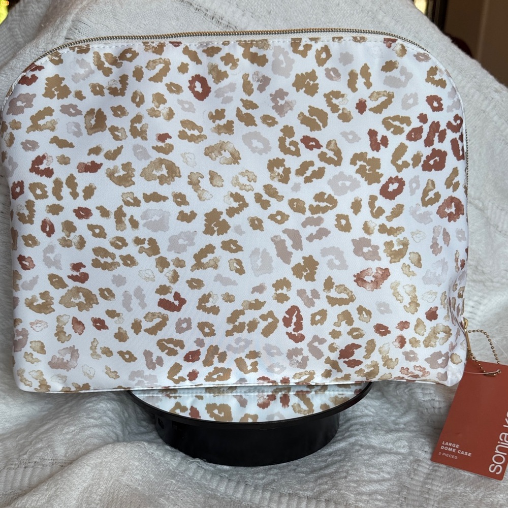 Sonia Kashuk White and Brown Leopard Cosmetic Bag with mesh bag included NWT!